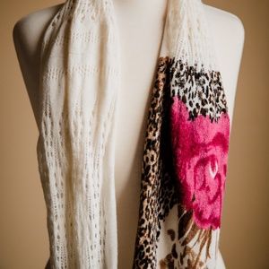 Nordstrom Accessories - BP Nordstrom Ivory Cheetah Print & Floral Infinity Nordstrom Accessories - BP Nordstrom Ivory Cheetah Print & Floral Infinity